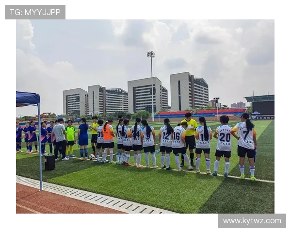 开云足球体育帮助用户轻松获取足球比赛的实时比分和精彩集锦内容